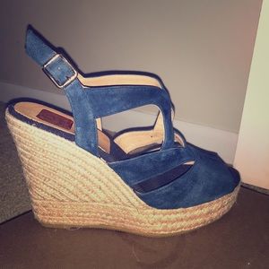 Kanna “Ante Marine” navy suede wedge